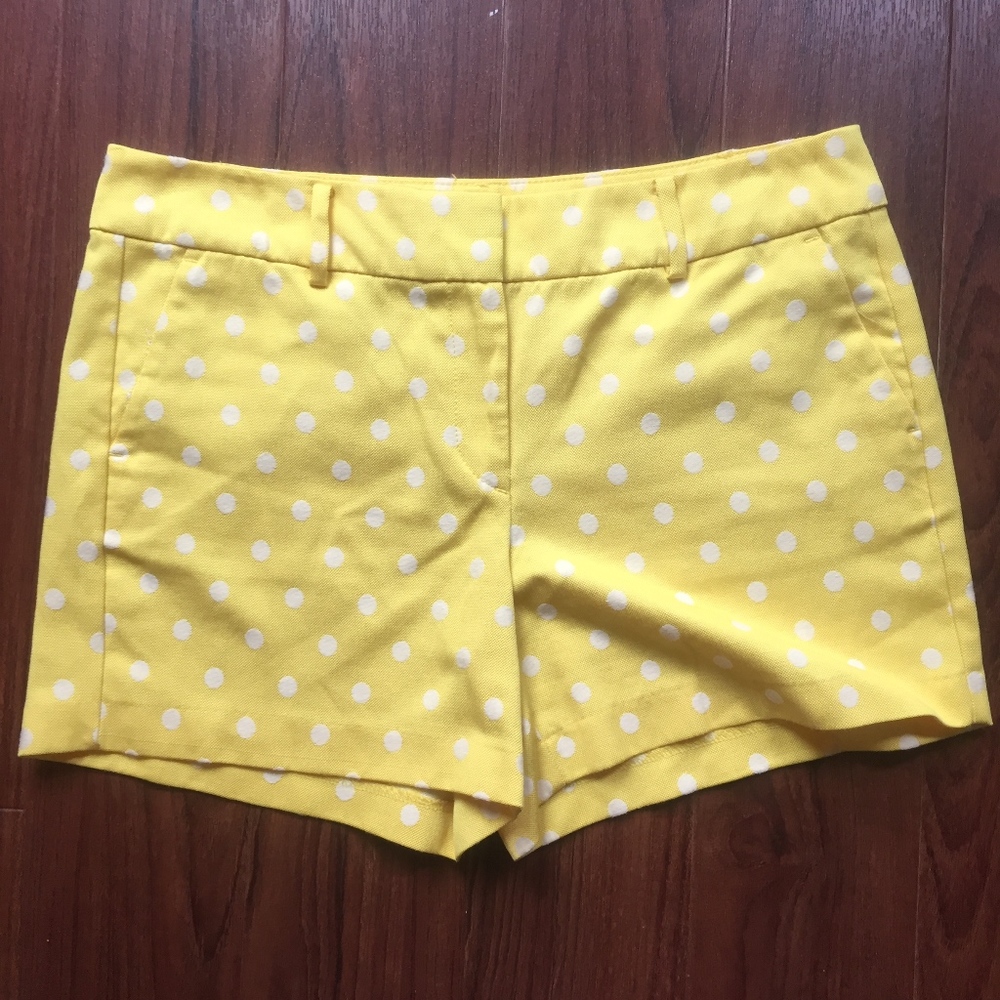 ANN TAYLOR Yellow White Polka Dot Shorts 10